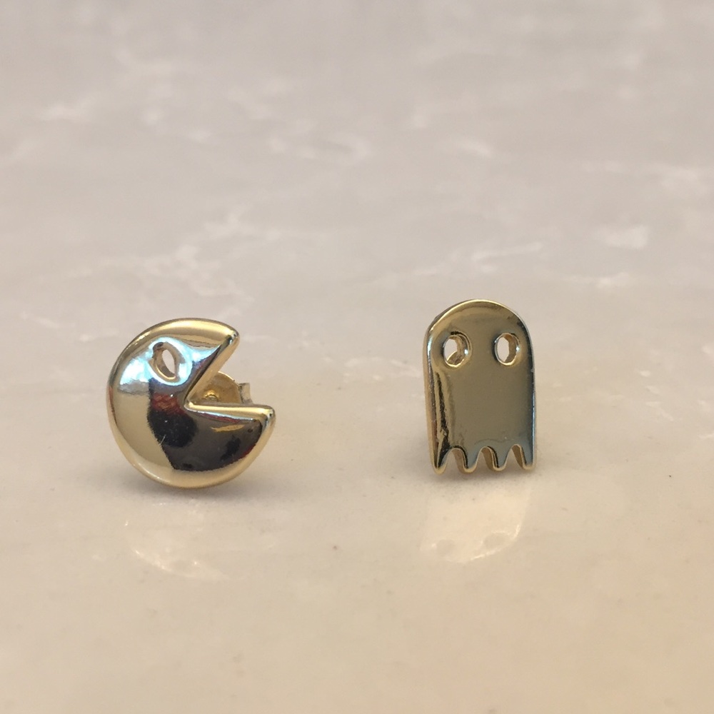 Pac-Man Gold Tone Studs